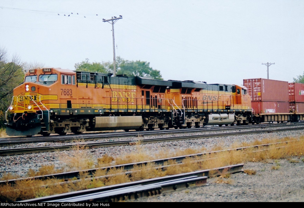 BNSF 7683 West